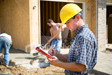 Construction Labor using Labor Time Tracker